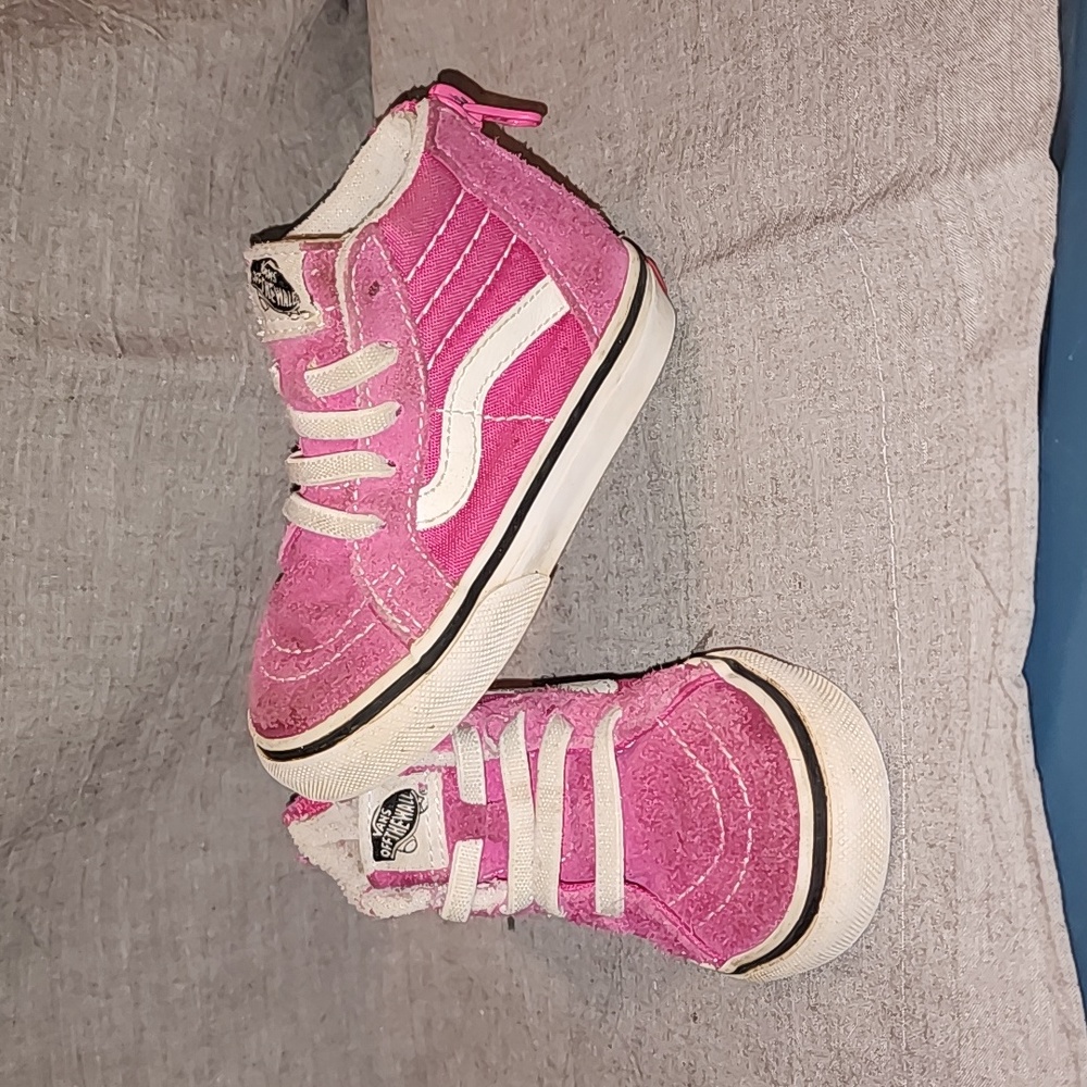 Toddler size 5 Vans